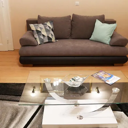Casamia-elegant Vaci St.apt Appartamento Budapest